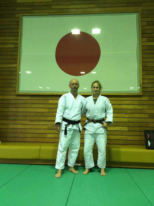 Laura Ackermann mit Trainer. Foto:privat